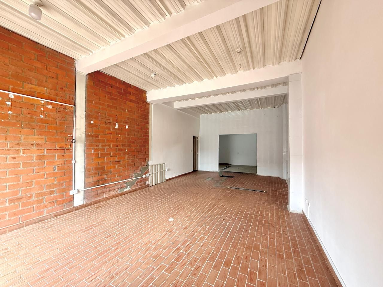 Local en arriendo Risaralda Pereira San Joaquin 60 m2 Habitaciones 0 Baños 1 Garajes 0 Precio $3300000