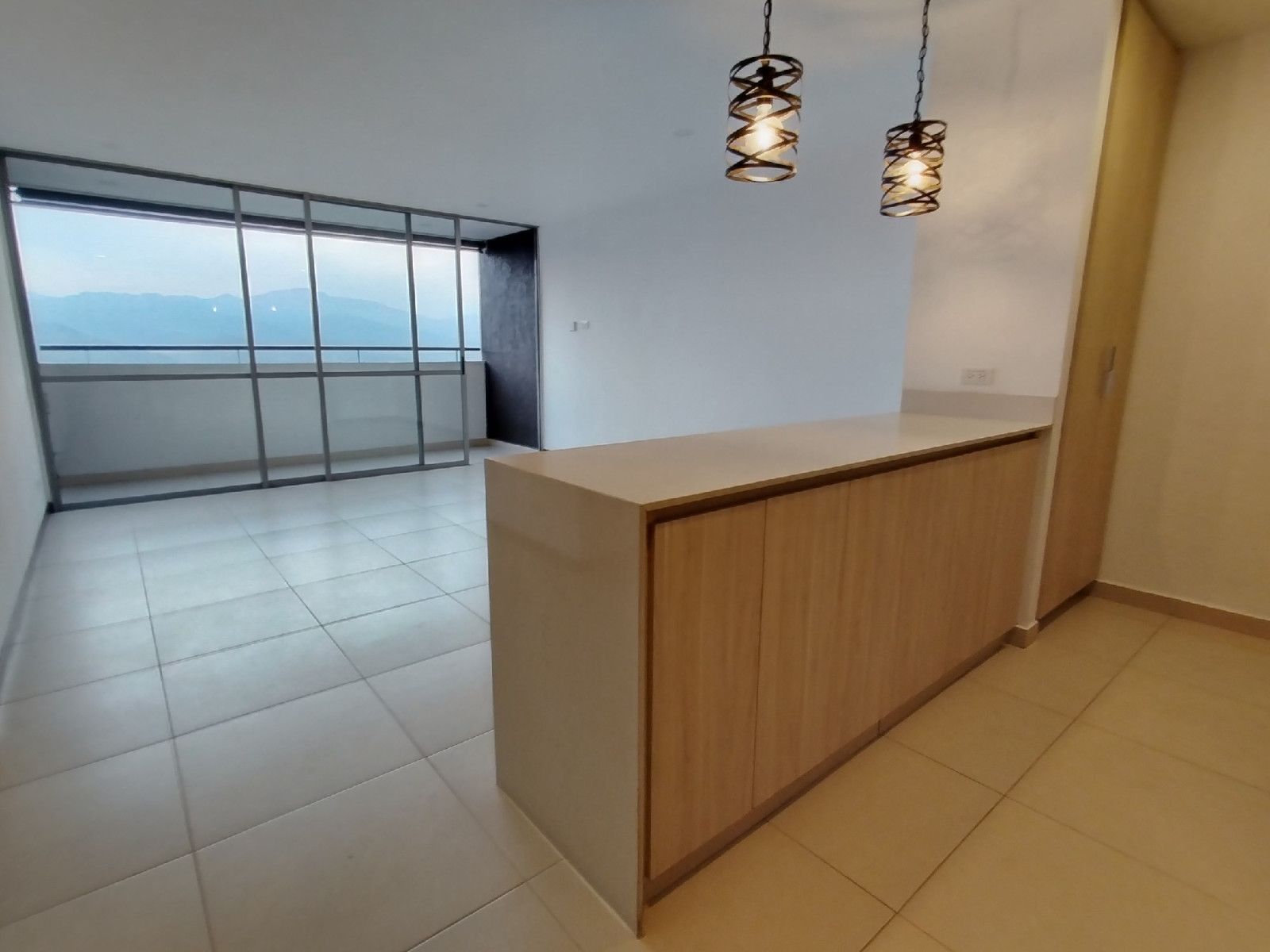 Apartamento en arriendo Antioquia Medellín Los Balsos No1 96 m2 Habitaciones 3 Baños 3 Garajes 2 Precio $6700000