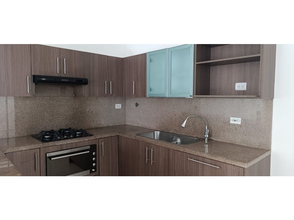 Casa en arriendo Antioquia La Ceja San Cayetano 130 m2 Habitaciones 3 Baños 3 Garajes 1 Precio $3600000