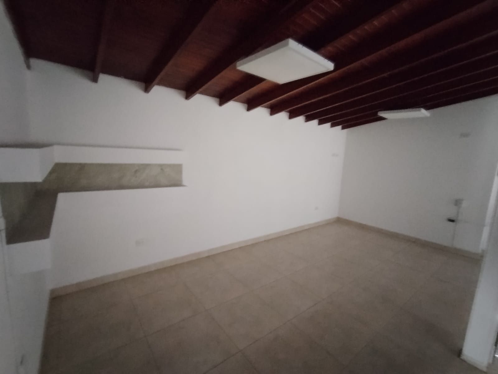 Casa en arriendo Antioquia Medellín La Castellana 124 m2 Habitaciones 5 Baños 2 Garajes 0 Precio $5950000