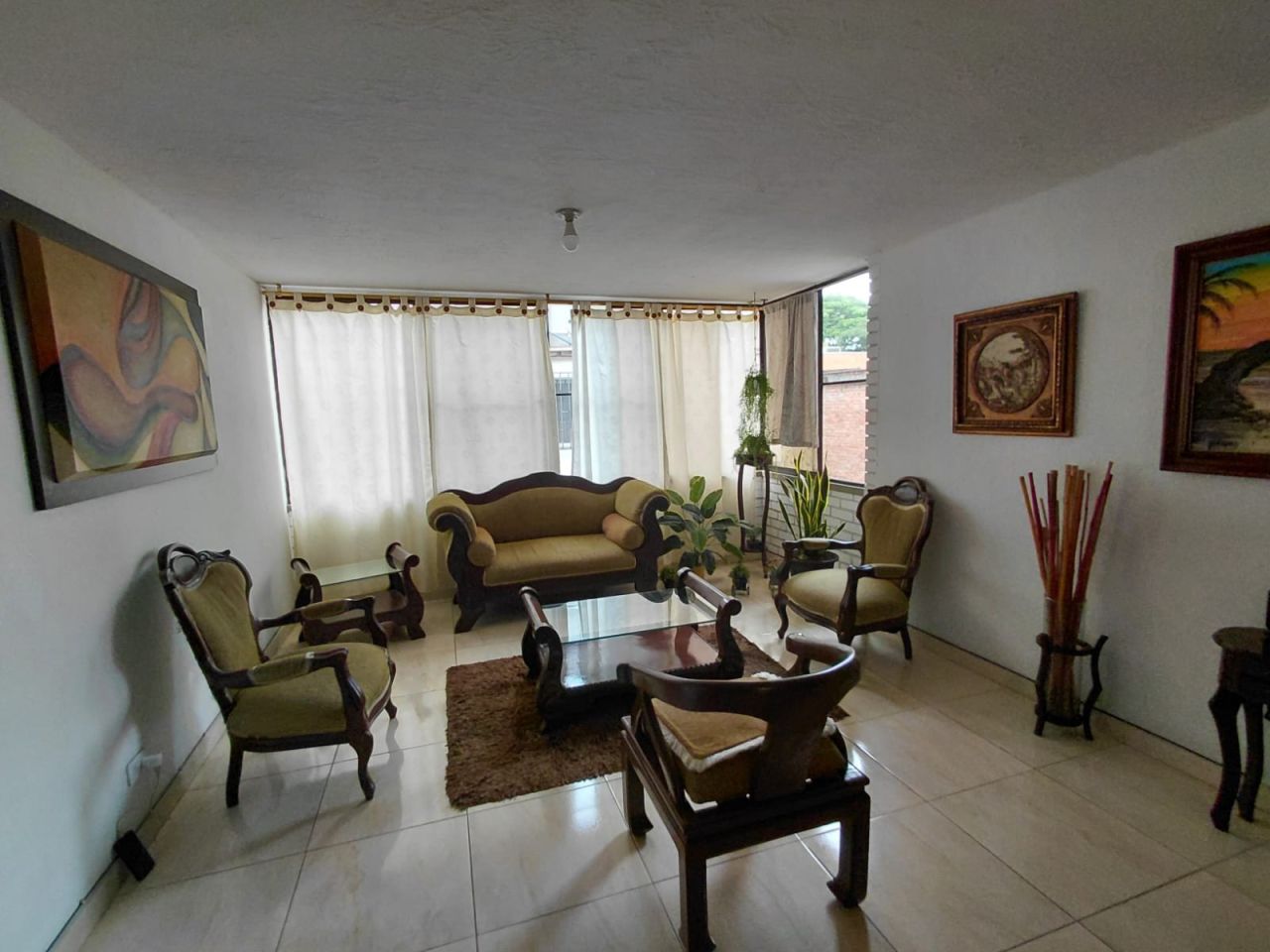 Apartamento en venta Valle Del Cauca Cali Cuarto De Legua - Guadalupe 83 m2 Habitaciones 3 Baños 2 Garajes 0 Precio $260000000