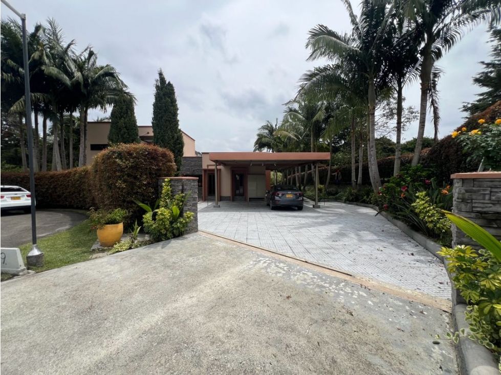 Casa en arriendo Antioquia Rionegro Rionegro 580 m2 Habitaciones 5 Baños 5 Garajes 4 Precio $14700000