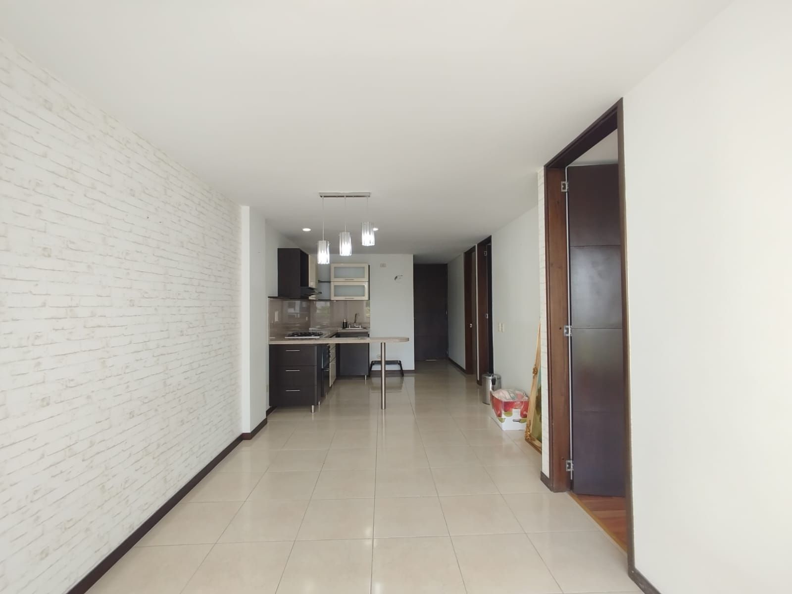 Apartaestudio en arriendo Risaralda Pereira Jardin De Velez Y Velez 64 m2 Habitaciones 1 Baños 2 Garajes 1 Precio $2100000
