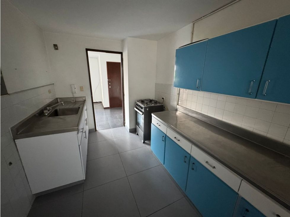 Apartamento en arriendo Antioquia Medellín Nueva Villa De Aburra 120 m2 Habitaciones 3 Baños 2 Garajes 1 Precio $3156000