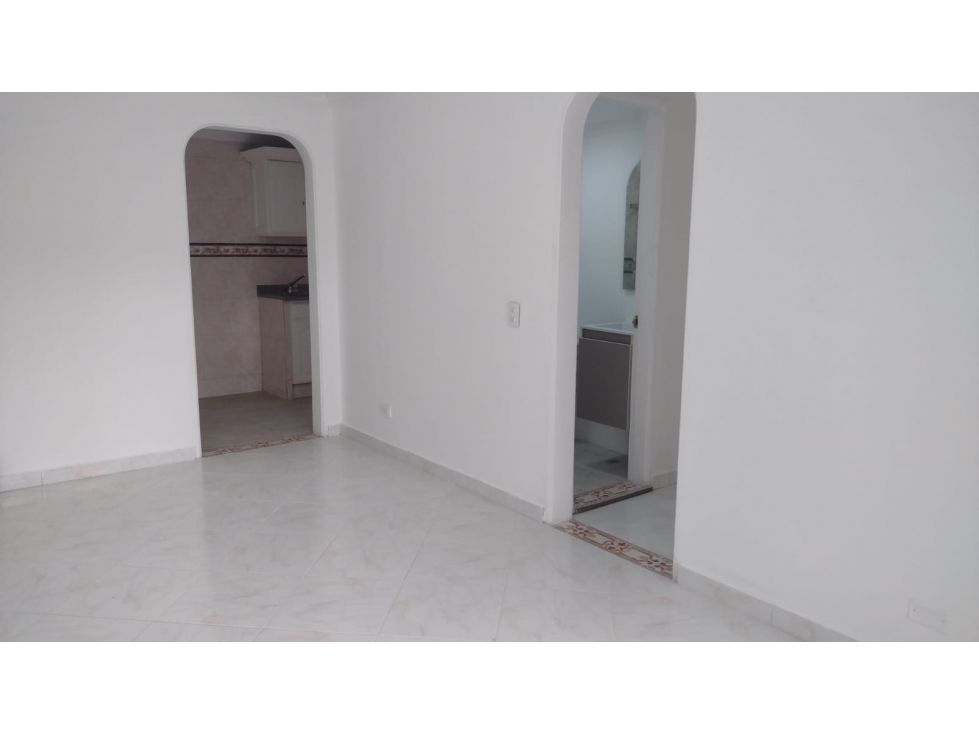 Apartamento en arriendo Antioquia Medellín Altamira 70 m2 Habitaciones 3 Baños 2 Garajes 1 Precio $2545000