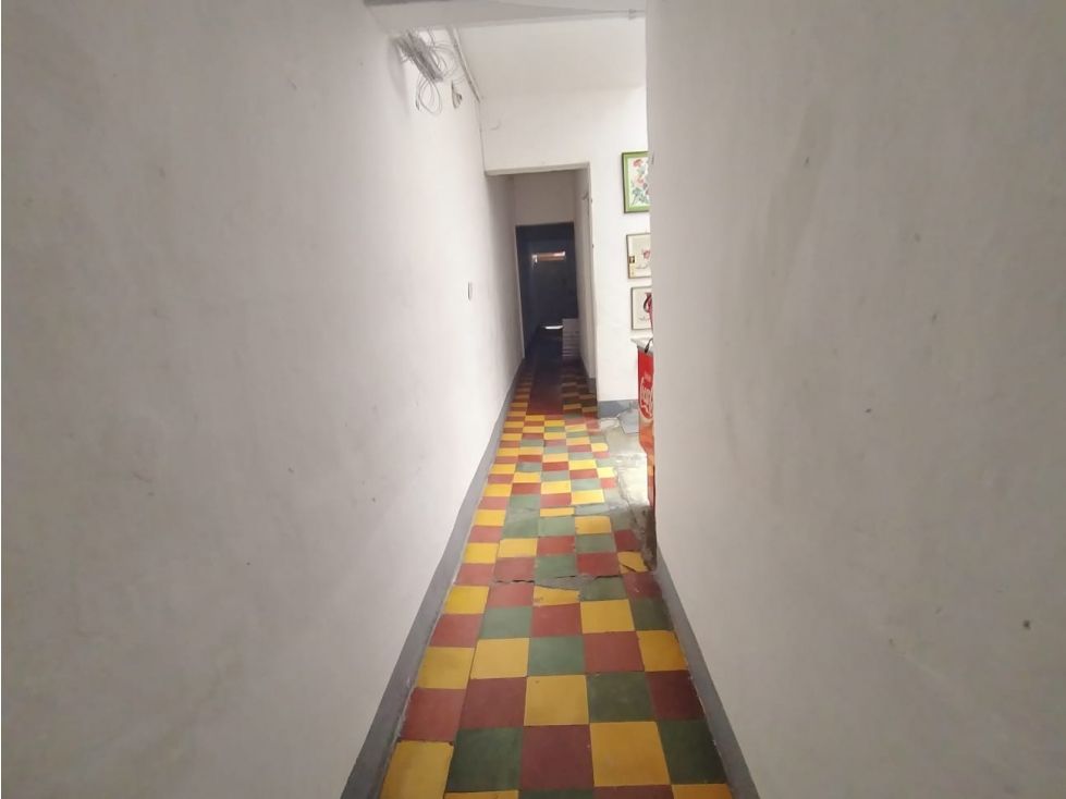 Apartaestudio en arriendo Antioquia Medellín San Bernardo 100 m2 Habitaciones 2 Baños 1 Garajes 0 Precio $4072000
