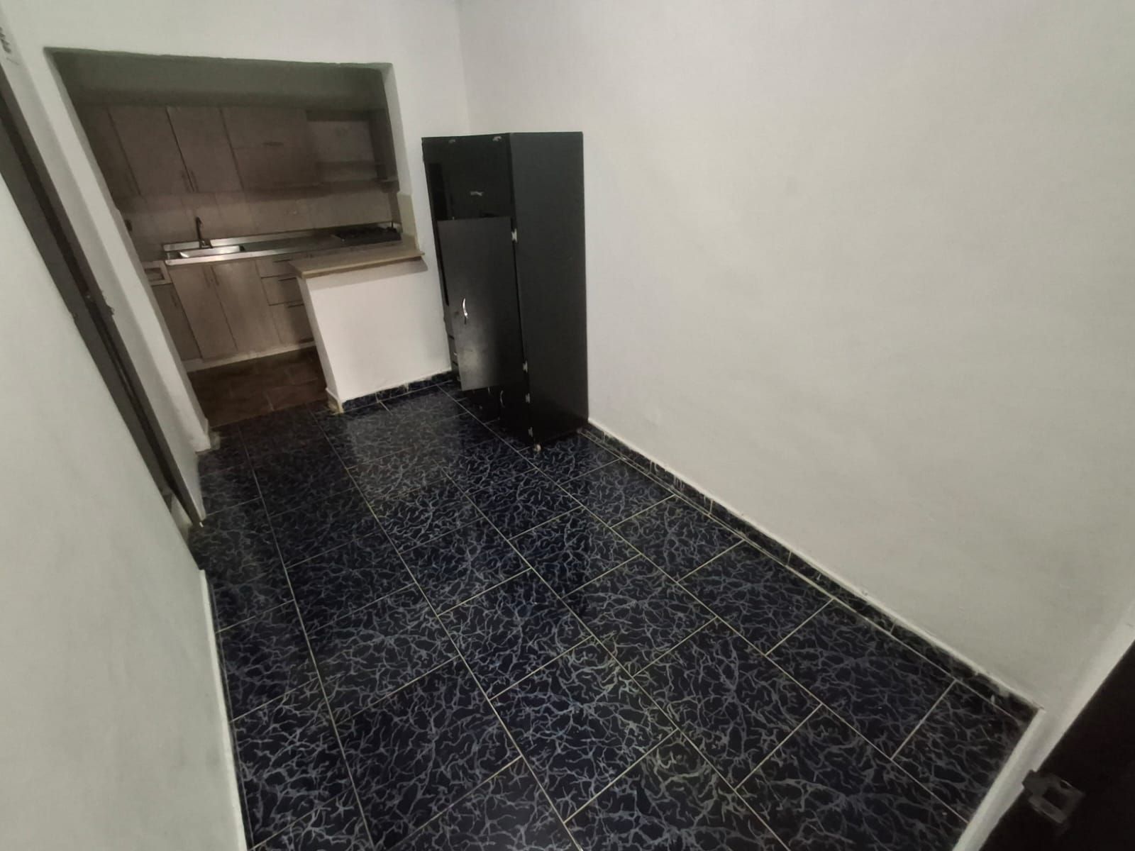 Apartamento en arriendo Antioquia Medellín La Pinuela 30 m2 Habitaciones 1 Baños 1 Garajes 0 Precio $1000000