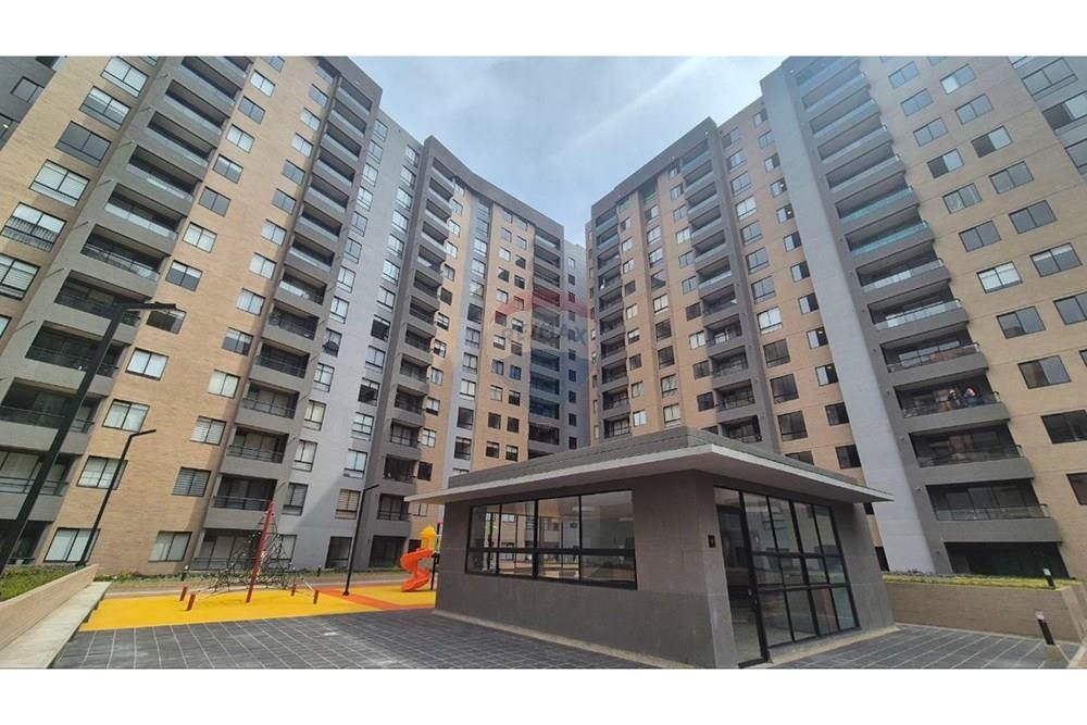 Apartamento en venta Cundinamarca Bogotá Hayuelos 84 m2 Habitaciones 3 Baños 2 Garajes 1 Precio $805000000