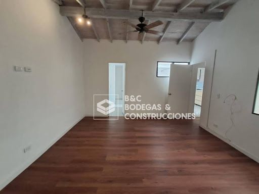 Casa en arriendo Antioquia Medellín Manila 200 m2 Habitaciones 4 Baños 3 Garajes 0 Precio $14000000