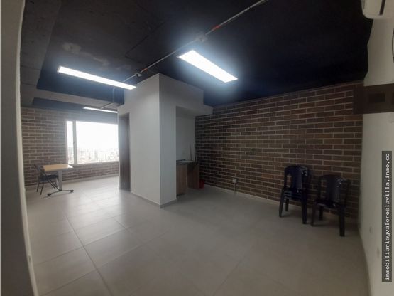 Oficina en venta Antioquia Envigado El Dorado 34 m2 Habitaciones 0 Baños 1 Garajes 1 Precio $370000000