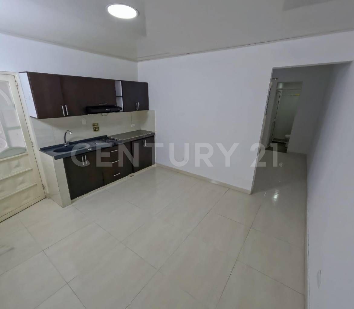 Apartaestudio en arriendo Valle Del Cauca Cali Chapinero 40 m2 Habitaciones 1 Baños 1 Garajes 1 Precio $700000
