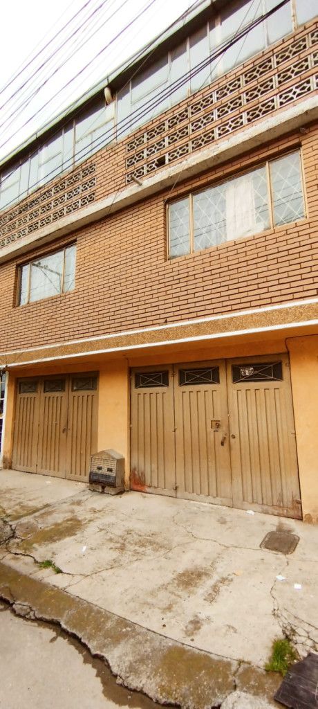 Casa en venta Cundinamarca Bogotá Florida Blanca 334 m2 Habitaciones 8 Baños 4 Garajes 2 Precio $600000000