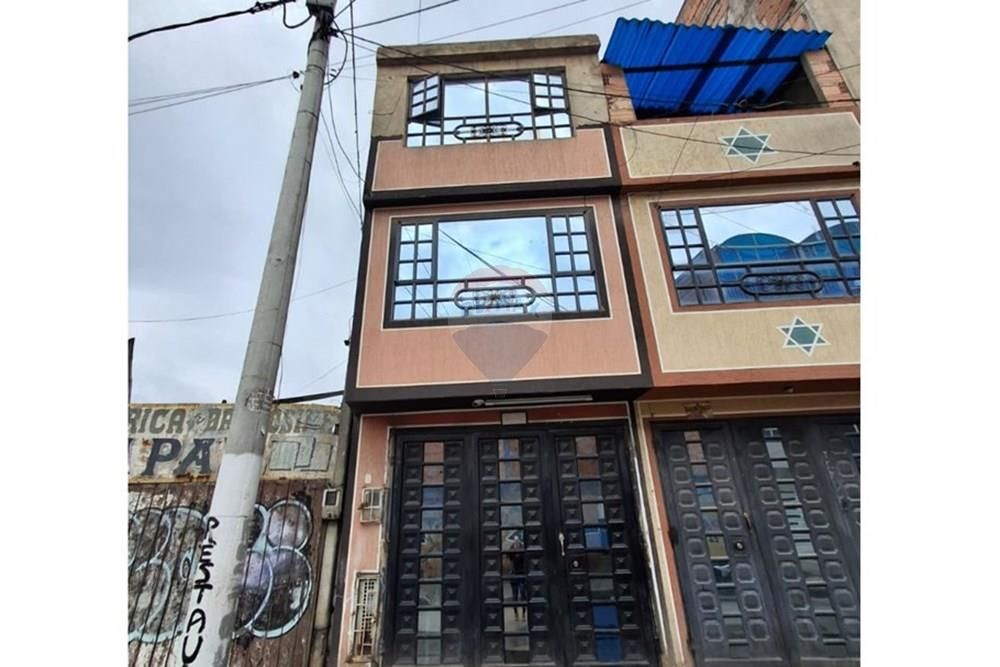 Casa en venta Cundinamarca Bogotá La Paz Bosa 35 m2 Habitaciones 3 Baños 3 Garajes 1 Precio $260000000