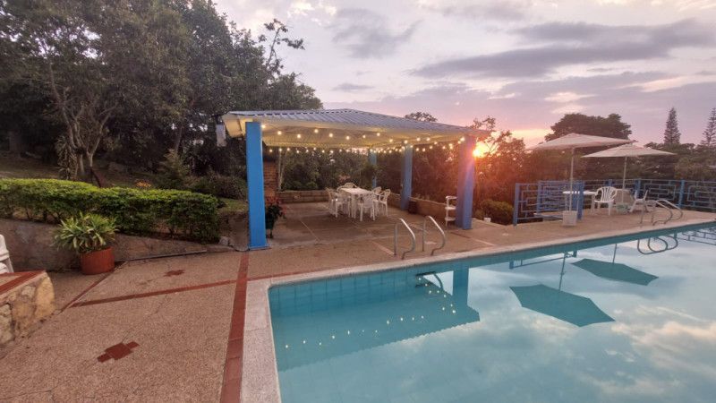 Finca en venta Cundinamarca Arbeláez Arbeláez 140 m2 Habitaciones 5 Baños 3 Garajes 5 Precio $595000000