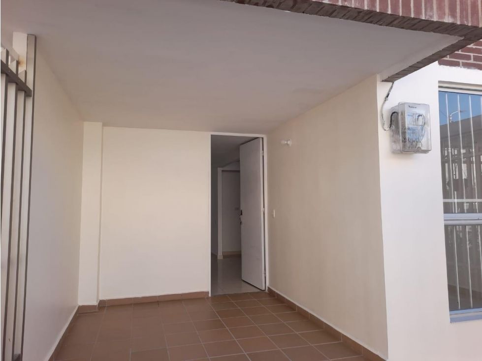 Casa en venta Atlántico Soledad Los Robles 60 m2 Habitaciones 3 Baños 2 Garajes 1 Precio $230000000