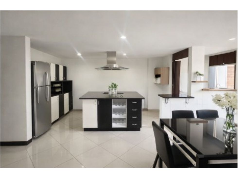 Apartaestudio en arriendo o venta Antioquia Medellín Castropol 101 m2 Habitaciones 1 Baños 2 Garajes 1 Precio venta $800000000 Precio arriendo $4810000