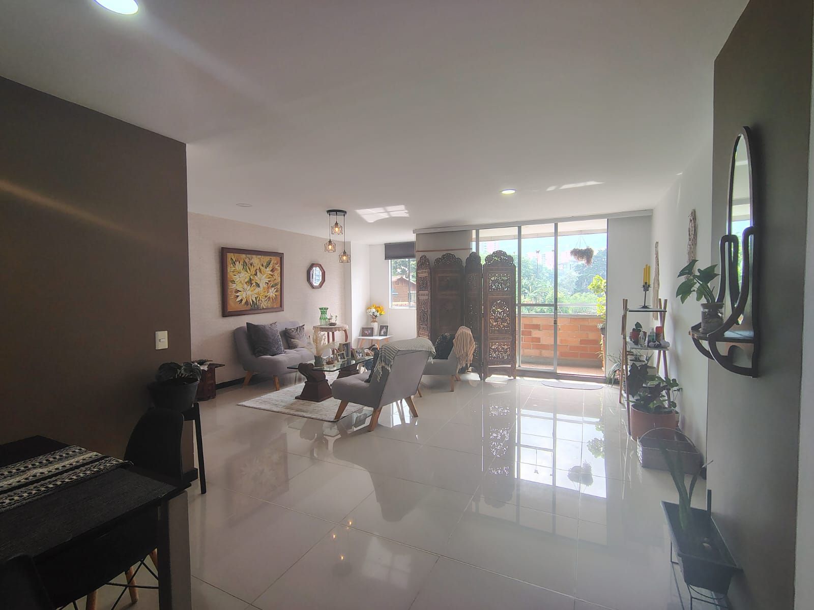 Apartamento en arriendo Antioquia Envigado Alto De Misael 115 m2 Habitaciones 3 Baños 2 Garajes 1 Precio $7000000