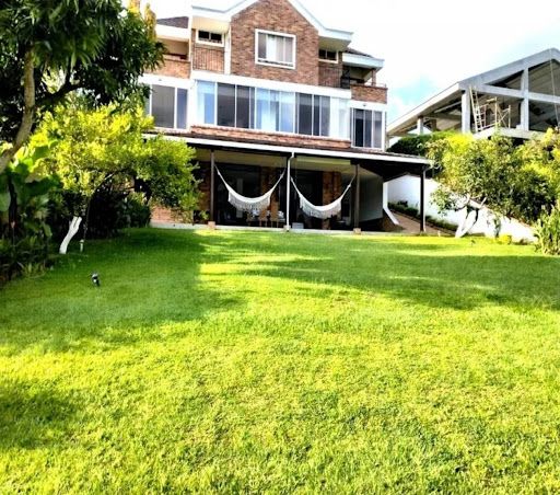 Casa en arriendo Santander Piedecuesta Br Paseo Cataluña 450 m2 Habitaciones 7 Baños 9 Garajes 5 Precio $12700000