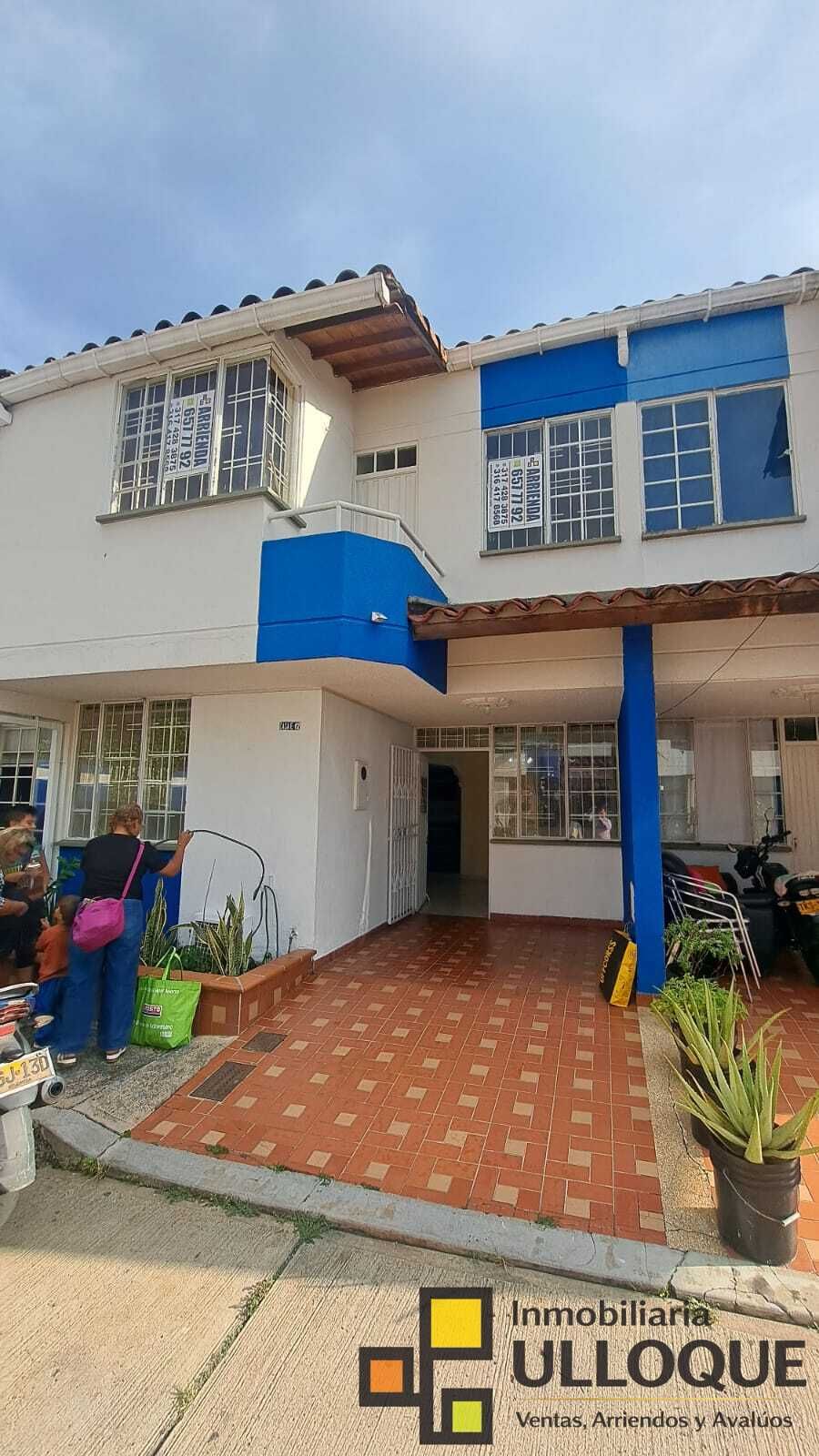 Casa en arriendo Santander Bucaramanga Ub Hacienda Real 90 m2 Habitaciones 3 Baños 3 Garajes 1 Precio $2105000