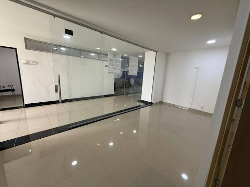 Local en arriendo Antioquia Bello Zona Comercial Puerta Del Norte 1 Y 2 30 m2 Habitaciones 0 Baños 1 Garajes 0 Precio $2500000