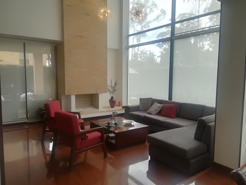 Casa en arriendo Cundinamarca Cajicá Calahorra 203 m2 Habitaciones 3 Baños 4 Garajes 3 Precio $9900000