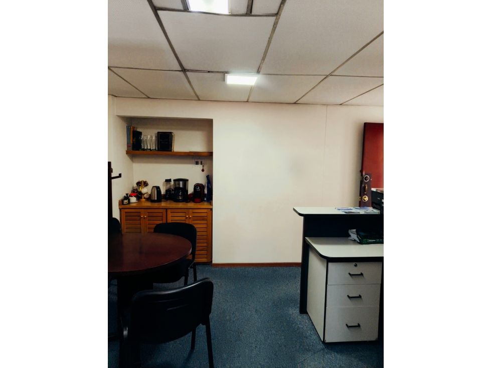 Oficina en venta Cundinamarca Bogotá San Luis 20 m2 Habitaciones 0 Baños 0 Garajes 0 Precio $120000000