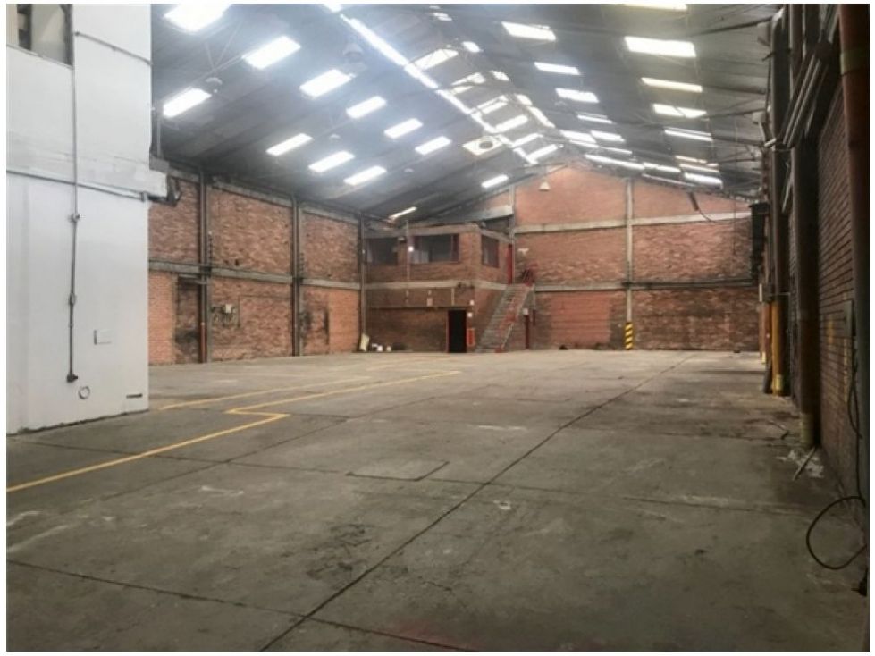 Bodega en venta Cundinamarca Bogotá Cundinamarca 648 m2 Habitaciones 0 Baños 5 Garajes 0 Precio $3500000000