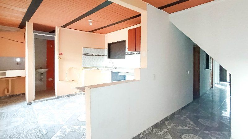 Casa en arriendo Antioquia Medellín La Salle 65 m2 Habitaciones 3 Baños 2 Garajes 0 Precio $1750000