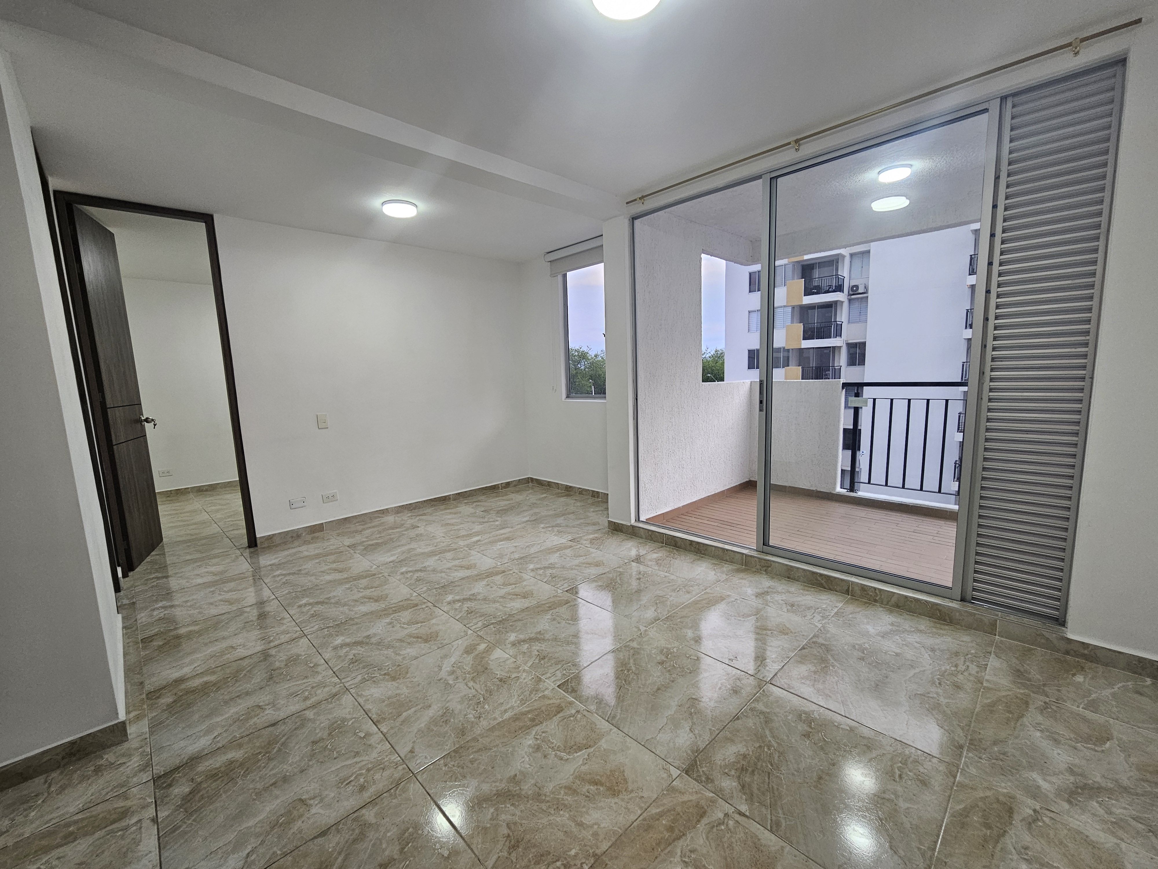 Apartamento en venta Cundinamarca Girardot Cr Mi Futuro Et Ii 58 m2 Habitaciones 2 Baños 2 Garajes 1 Precio $225000000