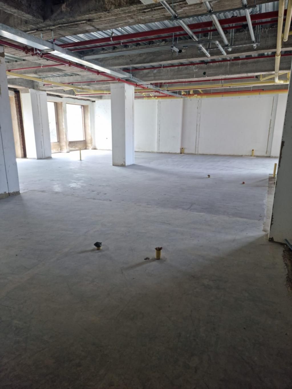 Edificio en arriendo Cundinamarca Bogotá Santa Barbara Oriental 2200 m2 Habitaciones 0 Baños 0 Garajes 0 Precio $140000000