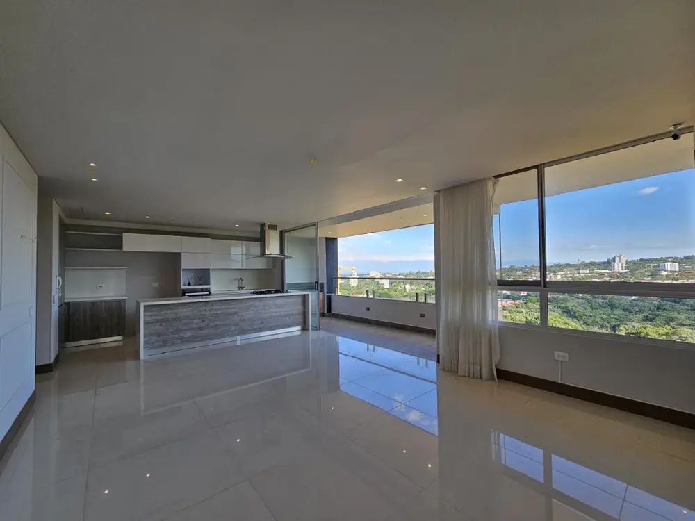 Apartamento en arriendo Valle Del Cauca Cali Ub Ciudad Jardín 147 m2 Habitaciones 4 Baños 4 Garajes 2 Precio $3200000