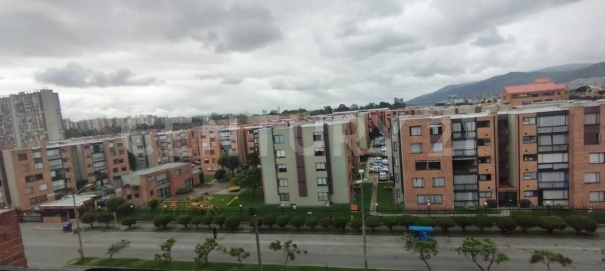 Apartamento en venta Cundinamarca Bogotá Mazurén 110 m2 Habitaciones 4 Baños 2 Garajes 2 Precio $695000000