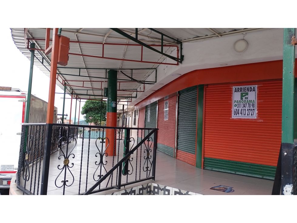 Local en arriendo Antioquia Medellín Oleoducto 180 m2 Habitaciones 0 Baños 3 Garajes 0 Precio $3700000