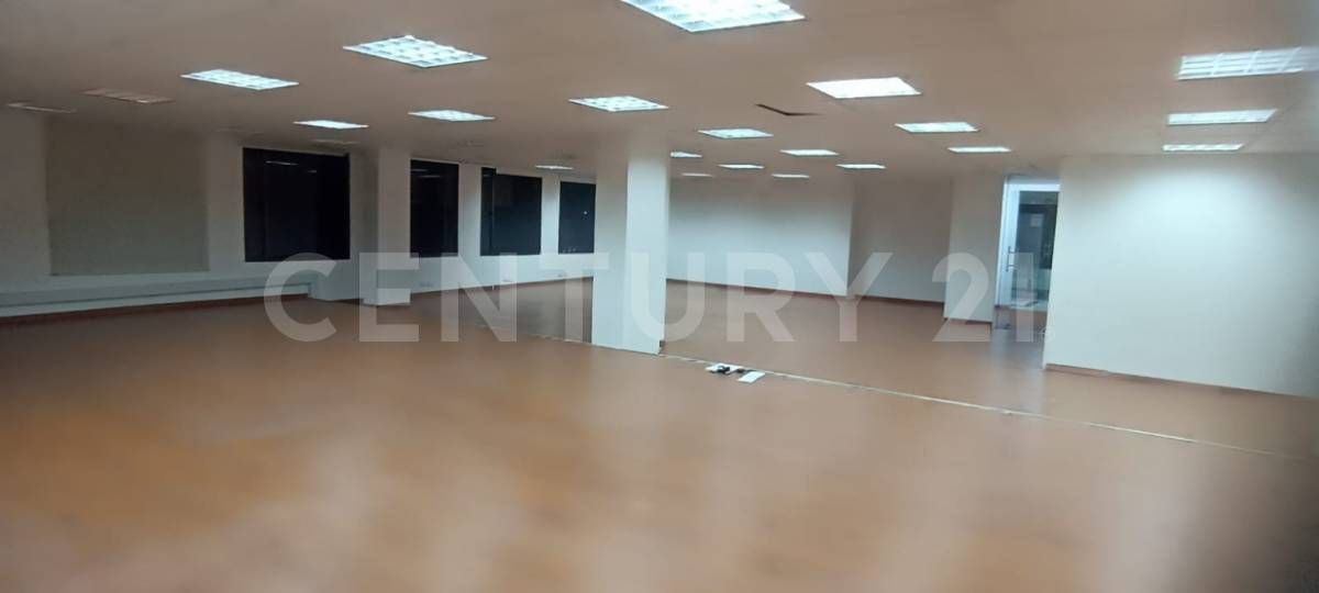 Oficina en arriendo Cundinamarca Bogotá Chicó Norte 203 m2 Habitaciones 0 Baños 1 Garajes 3 Precio $11885000