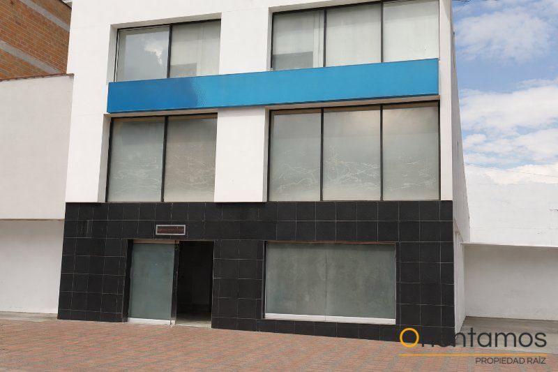 Local en arriendo Antioquia Medellín Estadio 500 m2 Habitaciones 0 Baños 5 Garajes 0 Precio $28000000