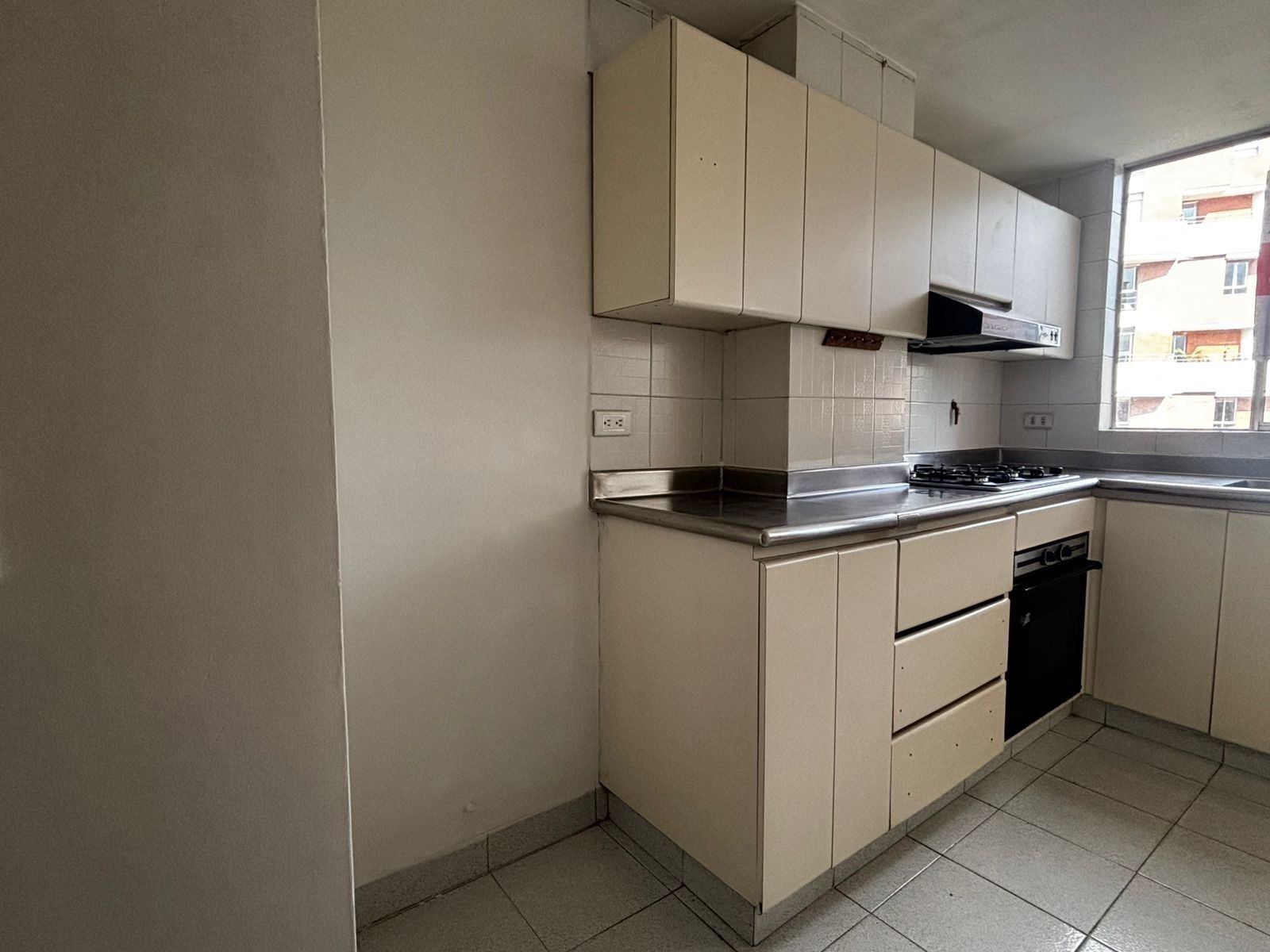 Apartamento en arriendo Antioquia Medellín Florida Nueva 105 m2 Habitaciones 3 Baños 3 Garajes 1 Precio $3600000
