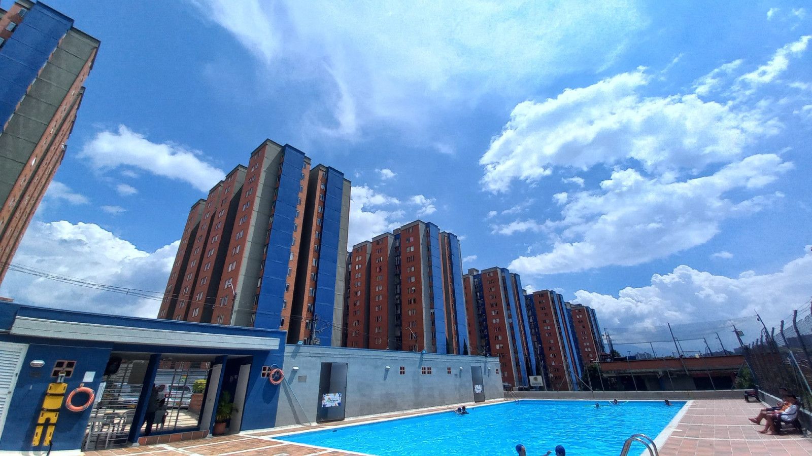 Apartamento en arriendo Antioquia Bello San Martín 63 m2 Habitaciones 3 Baños 2 Garajes 0 Precio $1300000