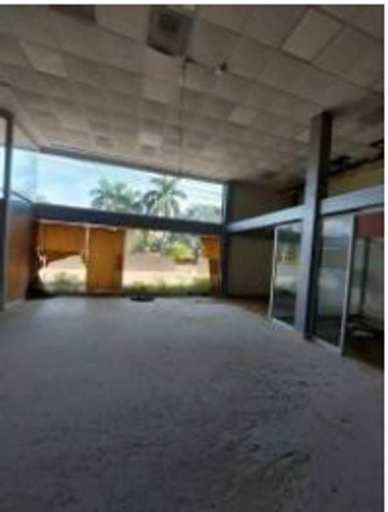 Oficina en venta Casanare Maní Centro 240 m2 Habitaciones 0 Baños 2 Garajes 0 Precio $528603000