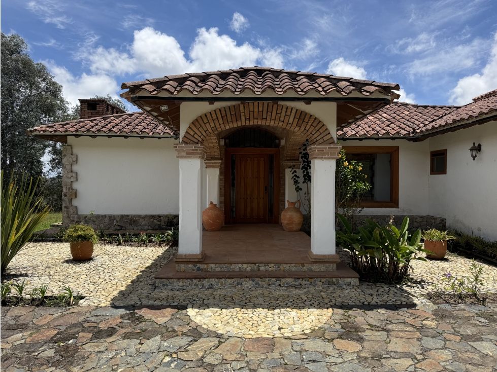 Finca en arriendo Antioquia Rionegro Rionegro 467 m2 Habitaciones 5 Baños 4 Garajes 5 Precio $10000000