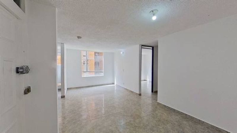 Inmuebles en Remate Apartamento en venta Cundinamarca Soacha Cr La Esperanza Et I 44 m2 Habitaciones 2 Baños 1 Garajes 0 Precio $136000000