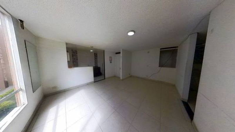 Inmuebles en Remate Apartamento en venta Cundinamarca Soacha Cr La Esperanza Et Ii 58 m2 Habitaciones 3 Baños 2 Garajes 0 Precio $140070000