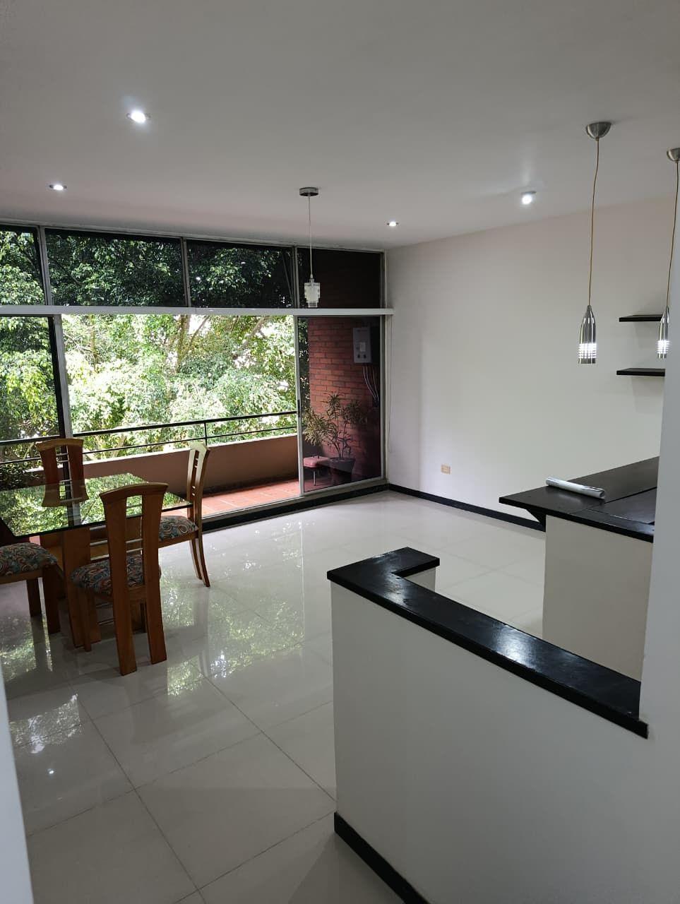 Apartamento en arriendo Risaralda Pereira Altos De Tanambi 70 m2 Habitaciones 1 Baños 1 Garajes 1 Precio $1500000