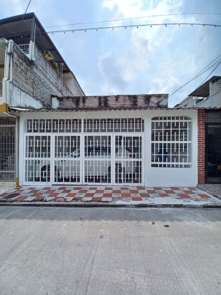 Casa en arriendo Tolima Ibagué Jordan Et I 131 m2 Habitaciones 3 Baños 1 Garajes 1 Precio $1800000