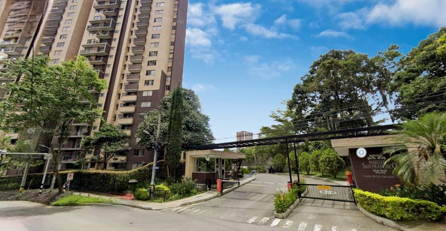 Apartamento en arriendo Antioquia Sabaneta Los Alcázares 60 m2 Habitaciones 3 Baños 2 Garajes 1 Precio $2600000