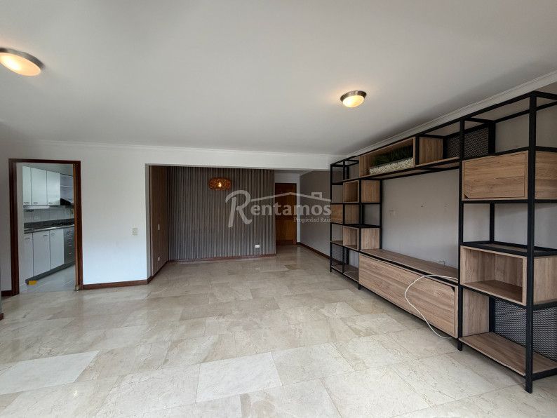 Apartamento en arriendo Antioquia Envigado Zúñiga 90 m2 Habitaciones 3 Baños 3 Garajes 1 Precio $4800000