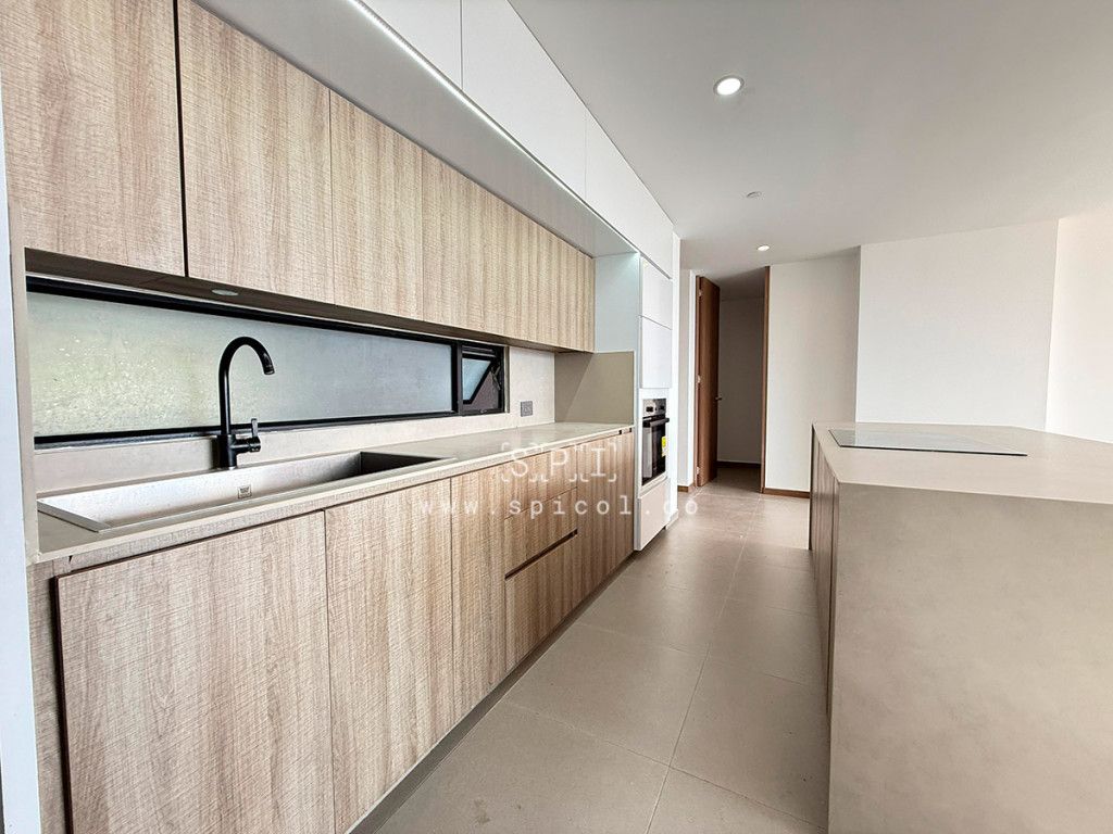 Apartamento en venta Antioquia Envigado Asd 135 m2 Habitaciones 3 Baños 3 Garajes 2 Precio $1200000000