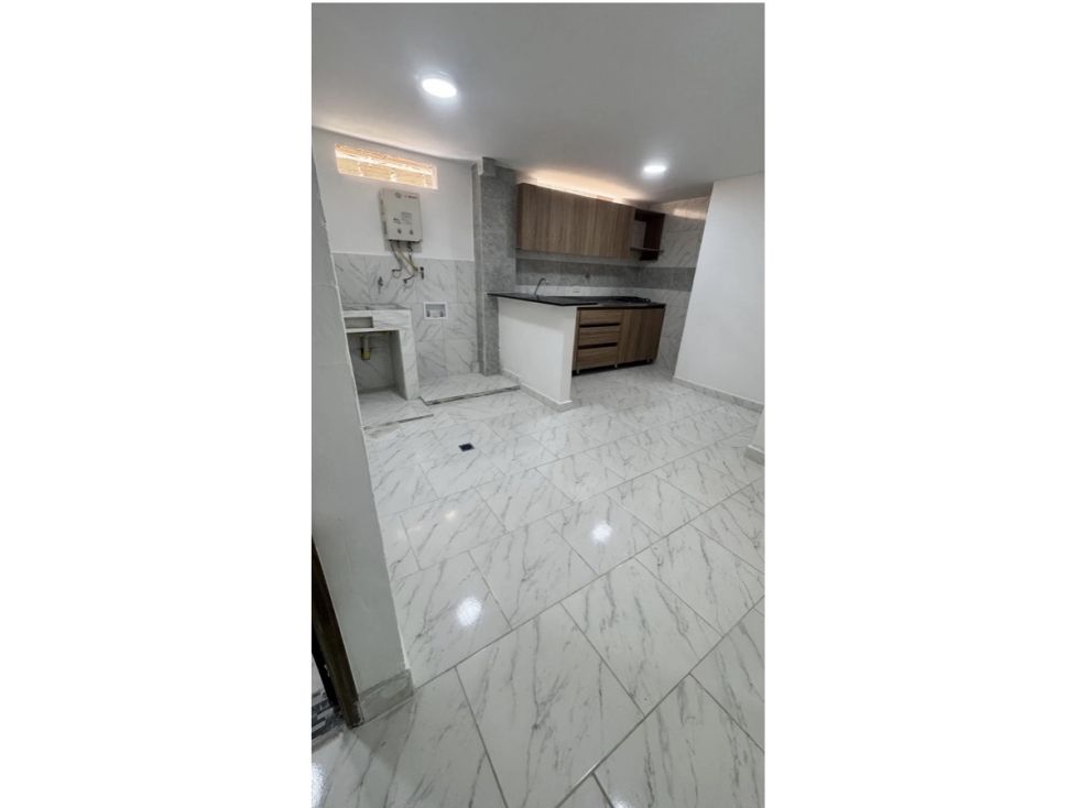 Apartamento en venta Antioquia Medellín Campo Valdes No2 70 m2 Habitaciones 3 Baños 2 Garajes 0 Precio $270000000