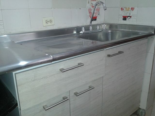 Casa en arriendo Cundinamarca Bogotá La Estrada 140 m2 Habitaciones 4 Baños 2 Garajes 2 Precio $3800000