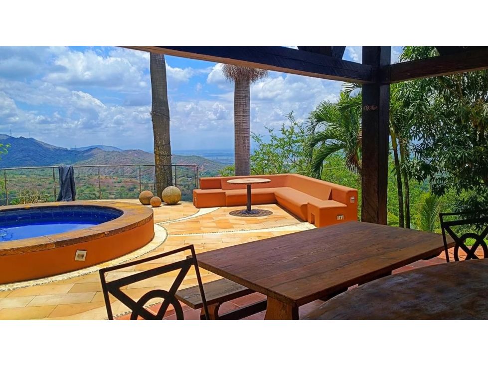 Casa Campestre en venta Valle Del Cauca Yumbo Colinas De Arroyohondo 630 m2 Habitaciones 5 Baños 4 Garajes 2 Precio $2000000000
