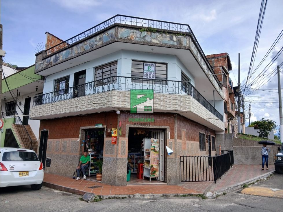 Casa en arriendo Antioquia Medellín La Salle 130 m2 Habitaciones 3 Baños 2 Garajes 0 Precio $2200000